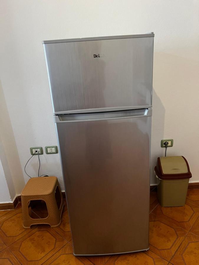 Appartamento Incantevole Con Posto Auto Privato Vlore Bagian luar foto